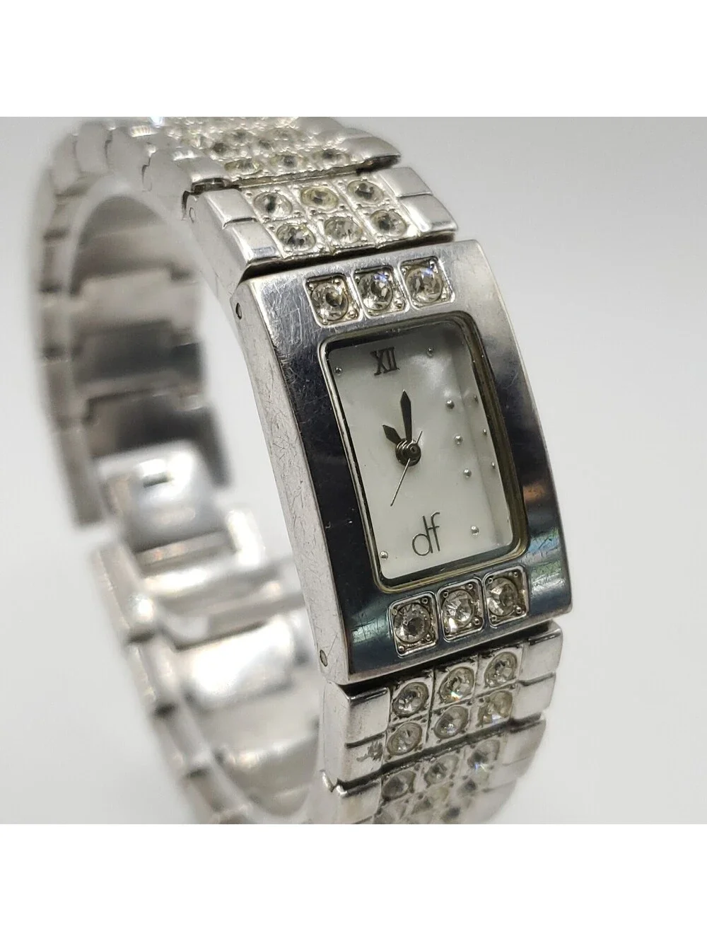 Daisy Fuentes Rhinestone Quartz 18mm Womens Rectangle Watch New Battery 6.5
